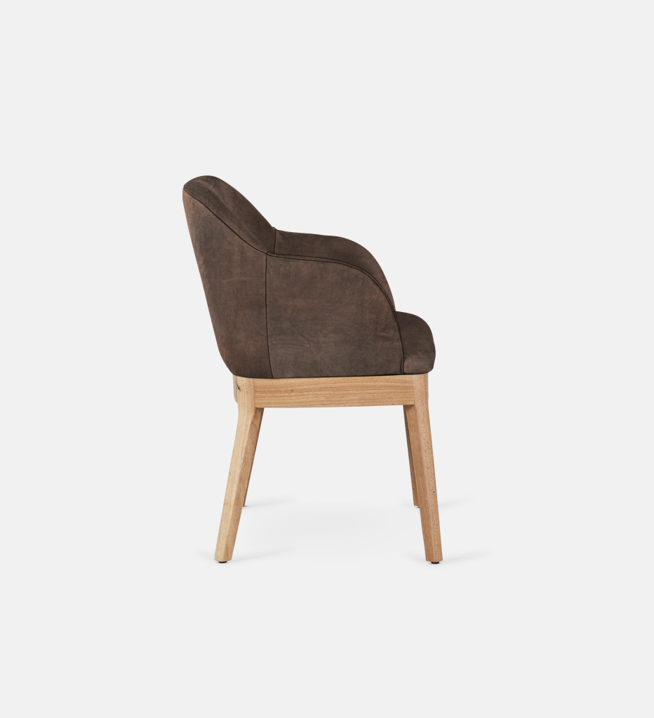 Kelly Leather Carver Natural Leg (64430)