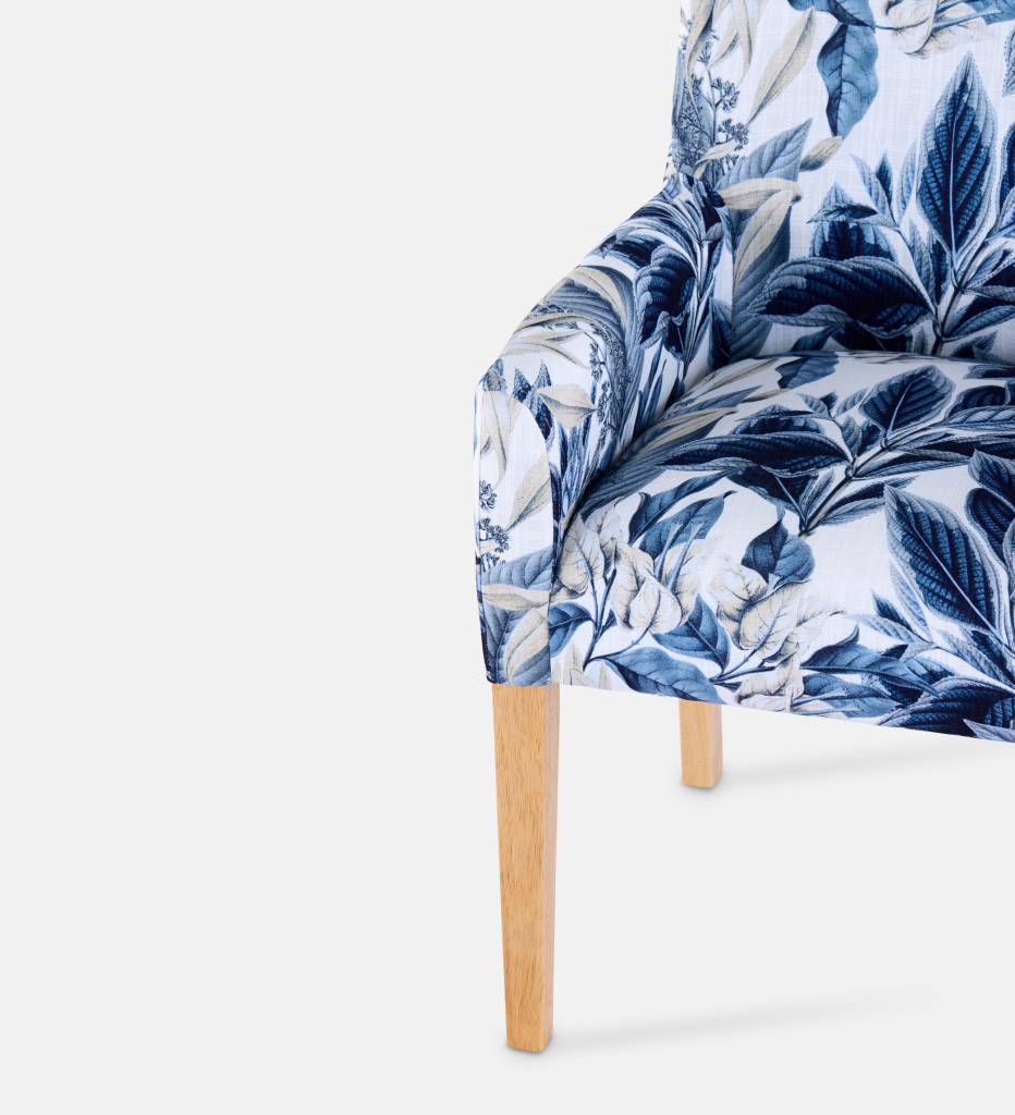 Bennet Fully Up Carver Chair Natural Leg (105617)