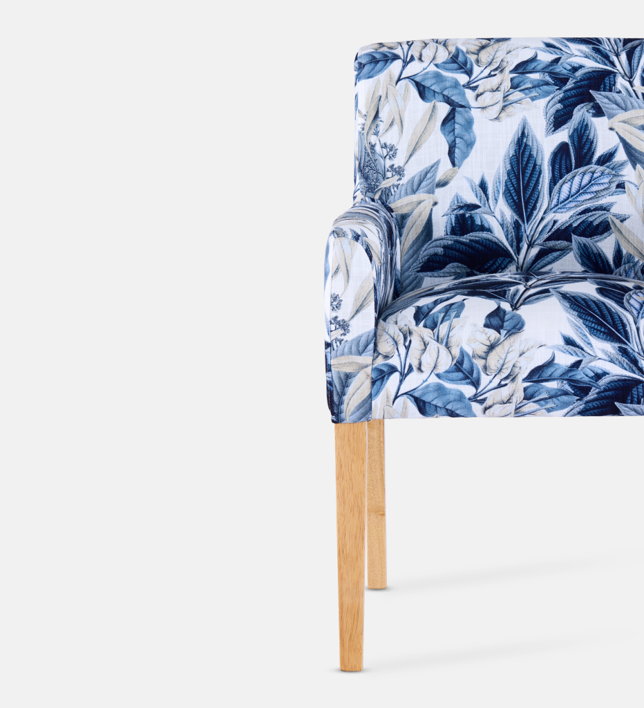 Bennet Fully Up Carver Chair Natural Leg (105618)