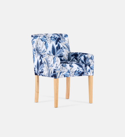 Bennet Fully Up Carver Chair Natural Leg (105619)