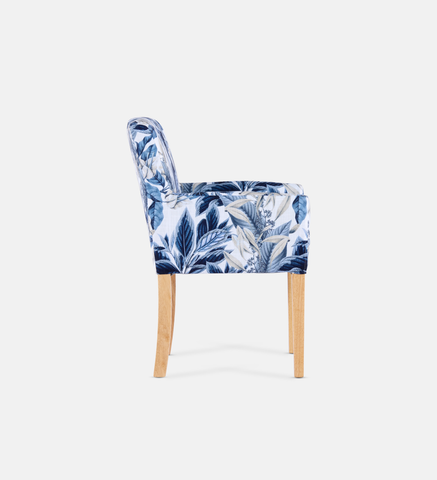 Bennet Fully Up Carver Chair Natural Leg (105620)