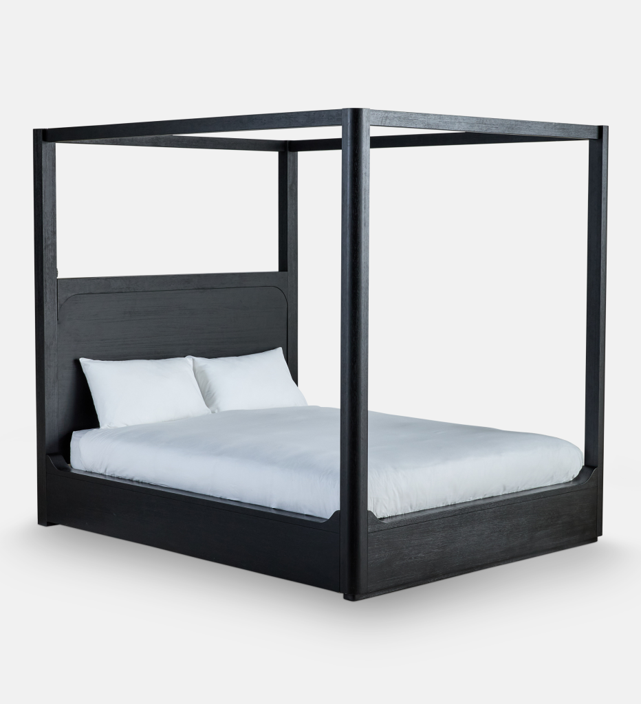 Bogard 4 Poster Bed Queen XL (98462)