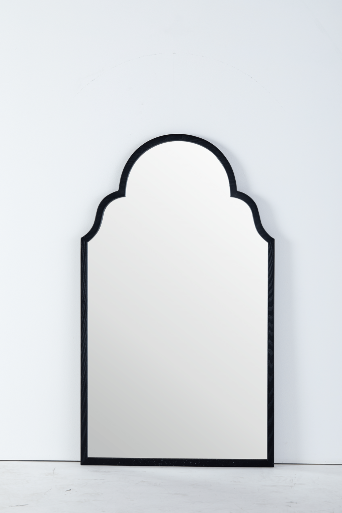 Charlotte Mirror (19363)
