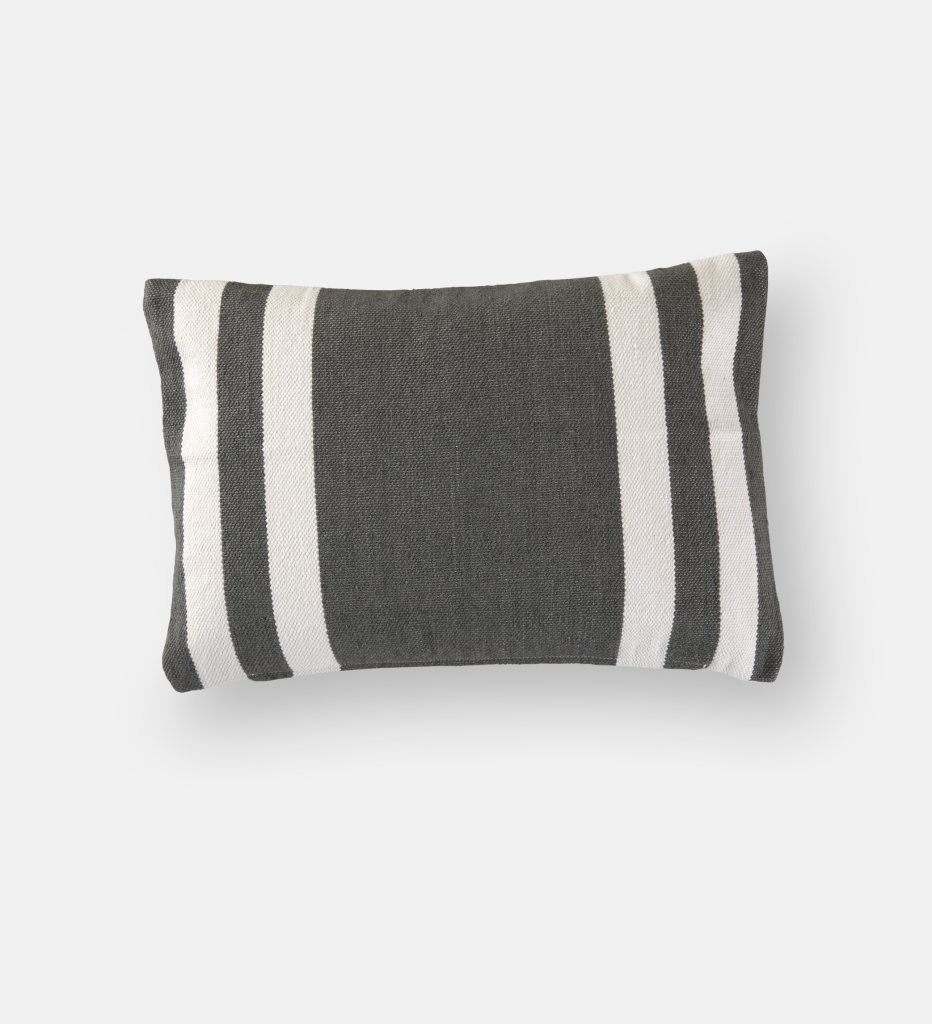 Ava indoor/outdoor scatter cushion (88276)