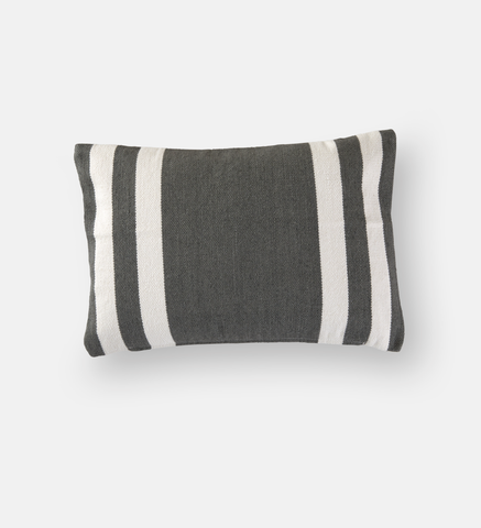 Ava indoor/outdoor scatter cushion (88276)