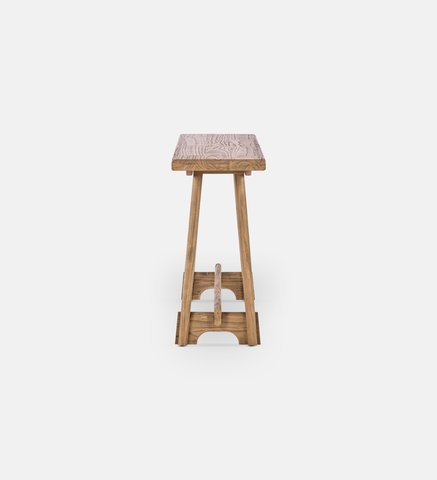 Basset Console (103064)