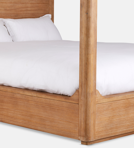 Bogard 4 Poster Bed Queen XL (44354)