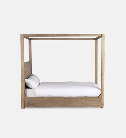Bogard 4 Poster Bed Queen XL (98467)