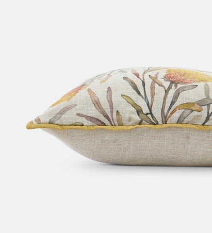 Breeze & Blossom Floral Scatter (94149)