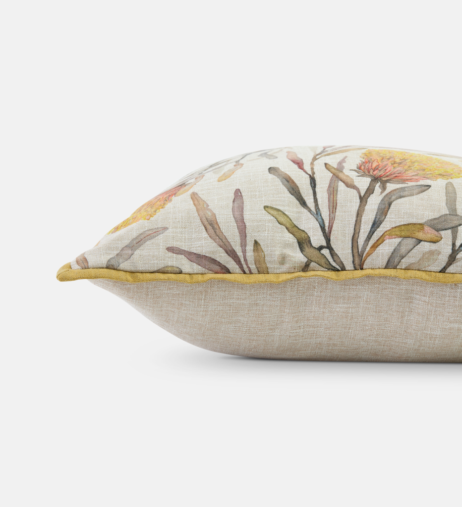Breeze & Blossom Floral Scatter (94149)