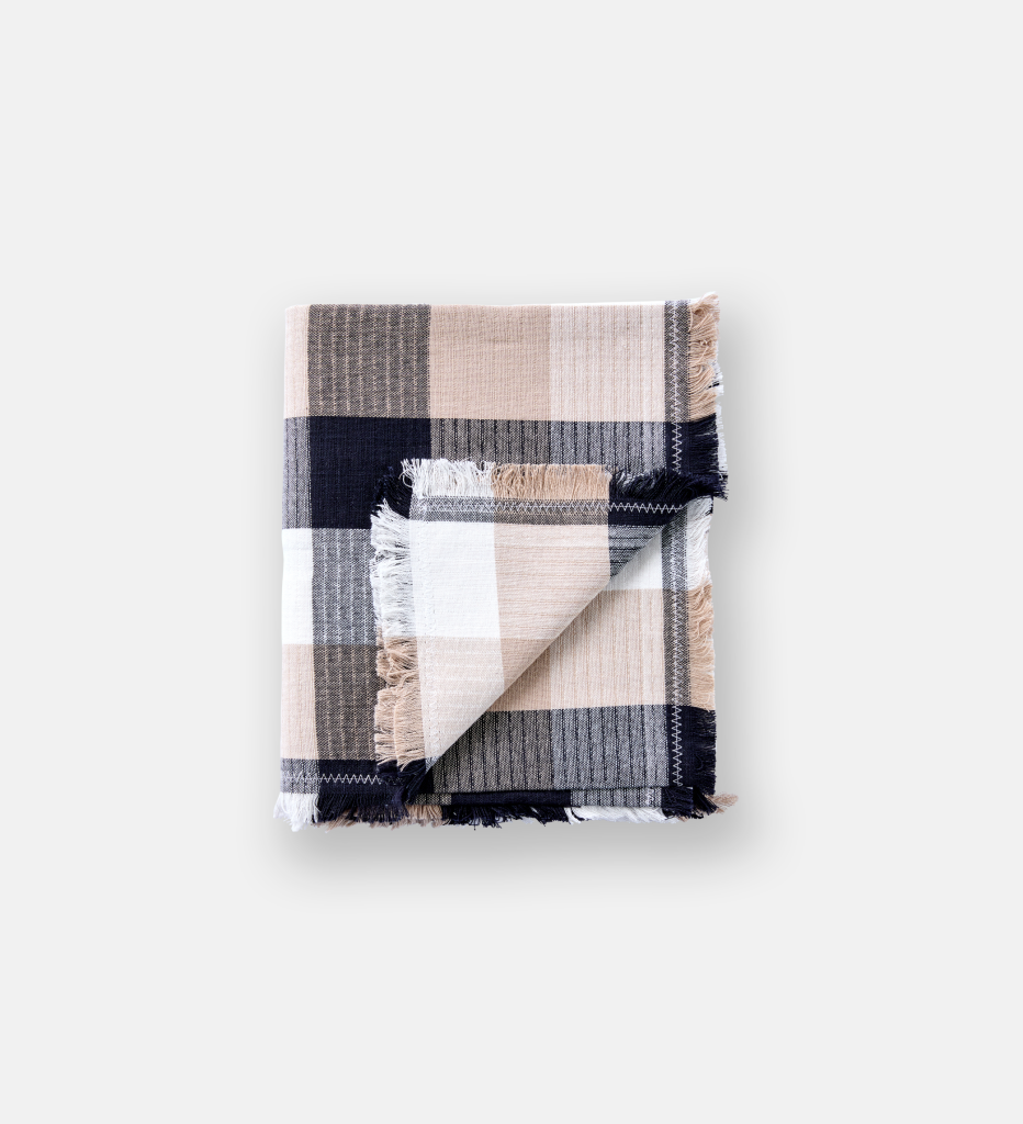 Mila Throw (87598)