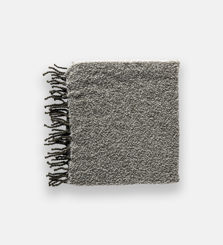 Elsa Boucle Throw (92955)