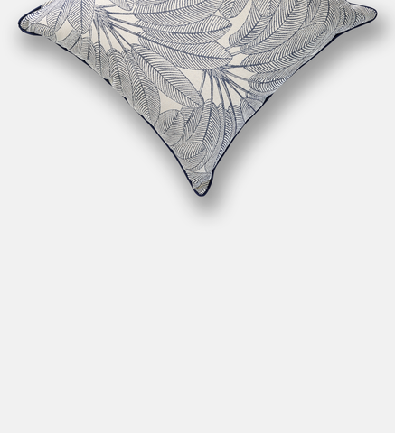 Frosted Floral Indoor/Outdoor Scatter (95813)