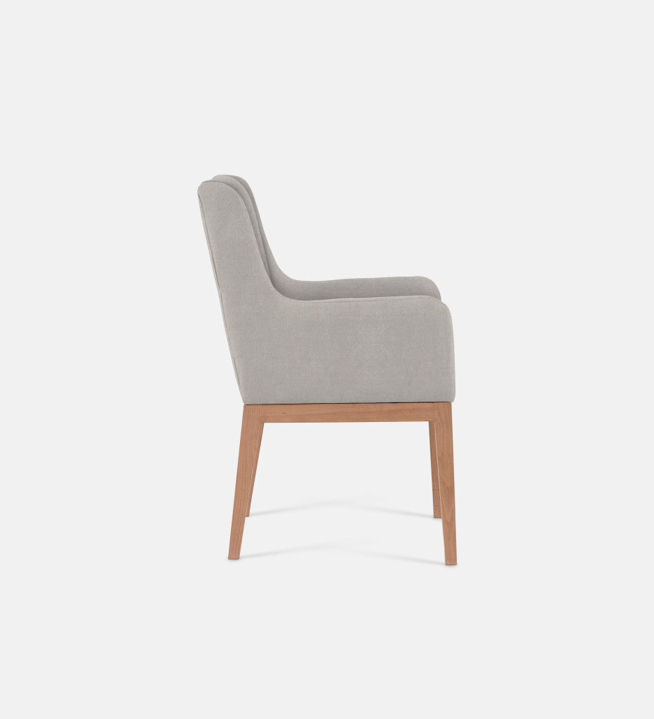 Kendal Carver dining chair (79500)