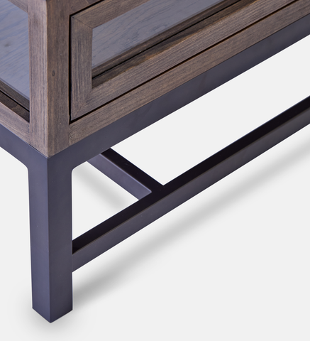 Kinsley Coffee Table Medium (93545)