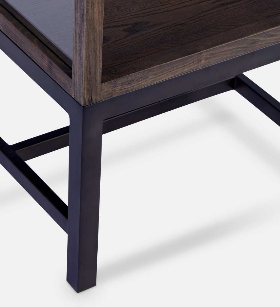 Kinsley Side Table (93550)