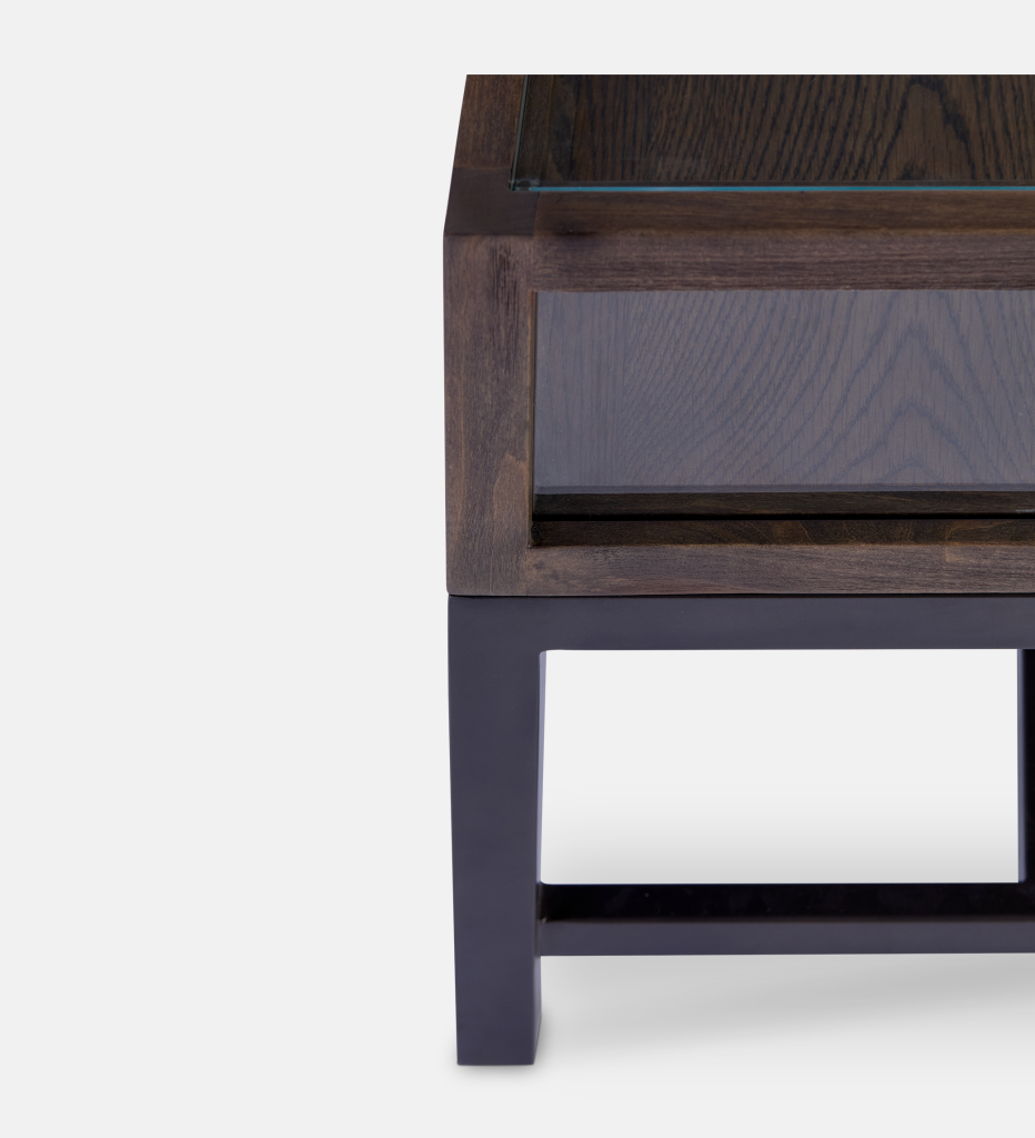 Kinsley Side Table (93552)