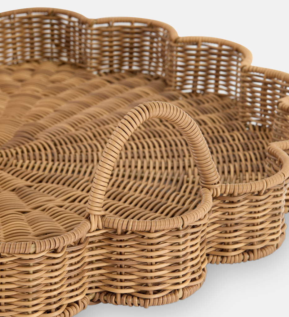 Mai Round Scalloped Tray (93653)