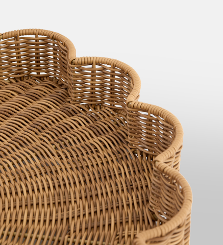 Mai Round Scalloped Tray (93652)