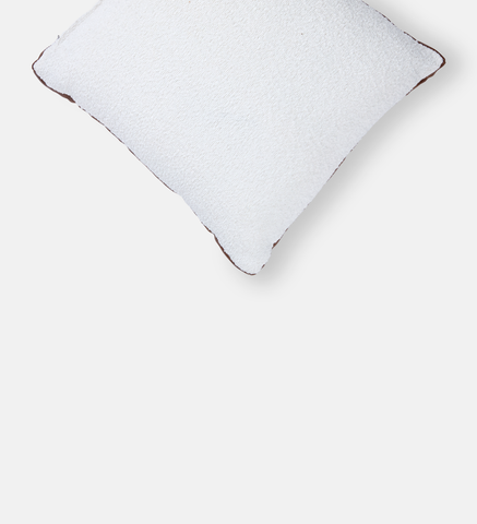 Nia Leather Piped Scatter (93589)