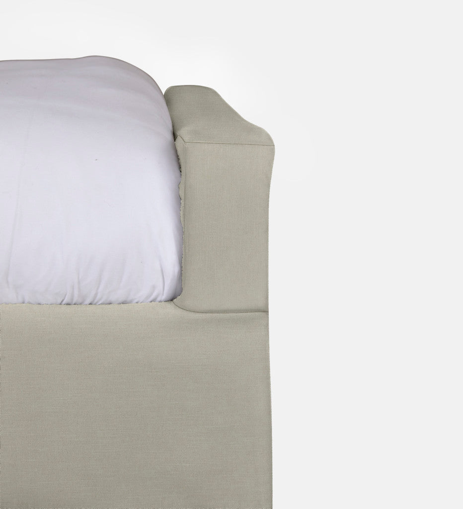 Olivia Slipcover Bed (47026)