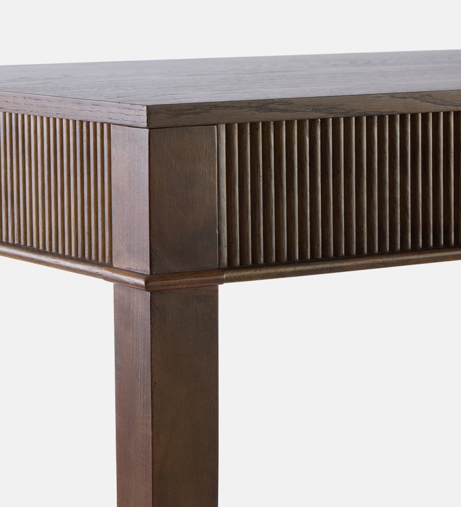 Gino Dresser (95531)