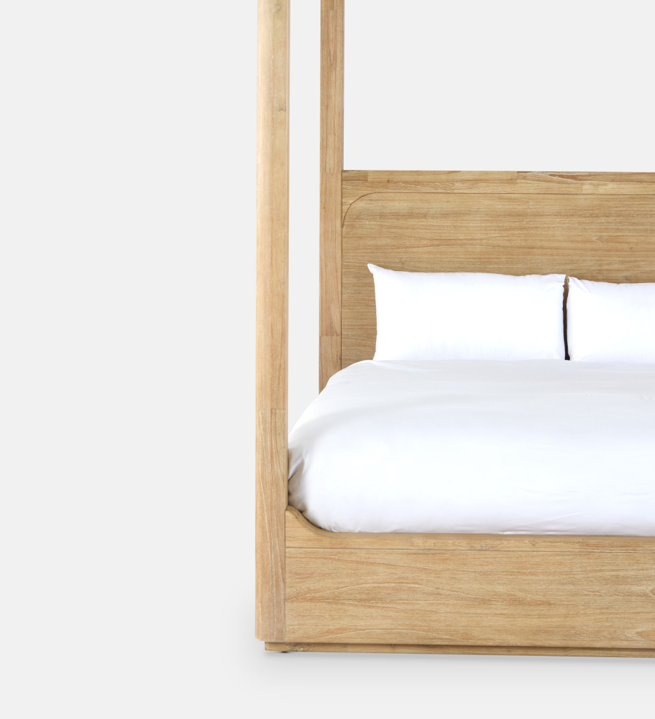 Bogard 4 Poster Bed King XL (104470)