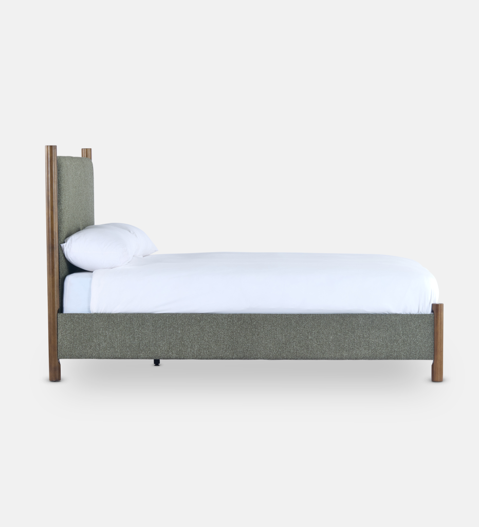 Brookhill Bed King XL (104496)