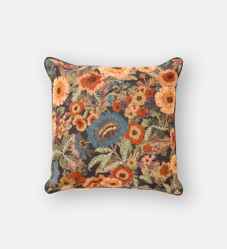 Sienna Embroided Floral Scatter (103518)