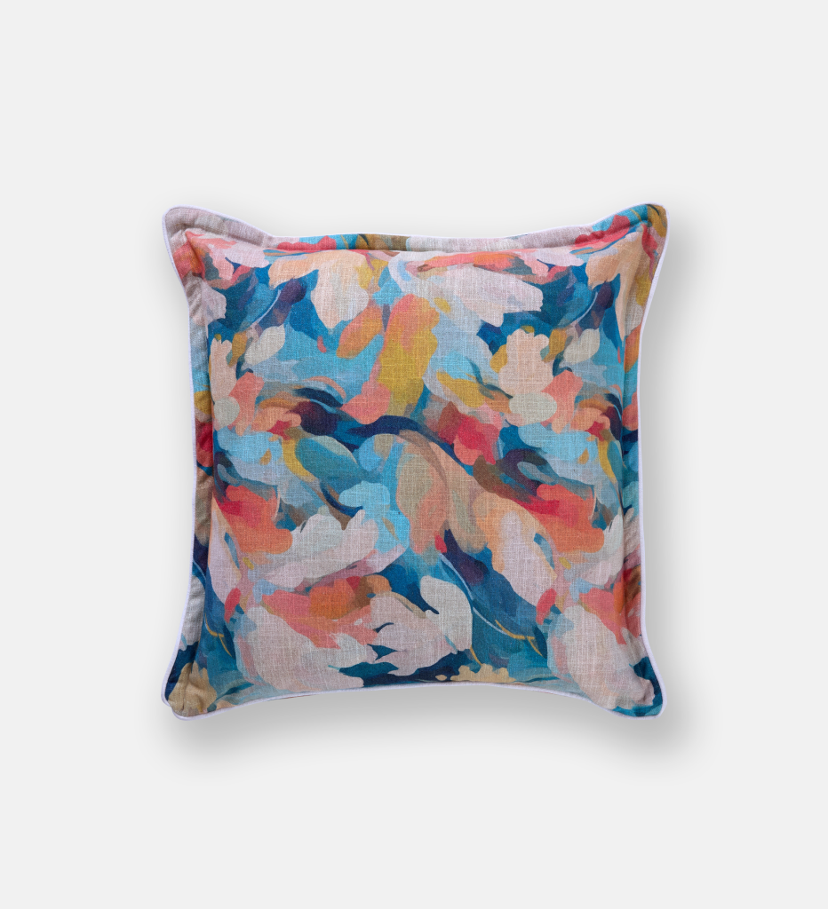 Soft Horizon Floral Scatter (94462)