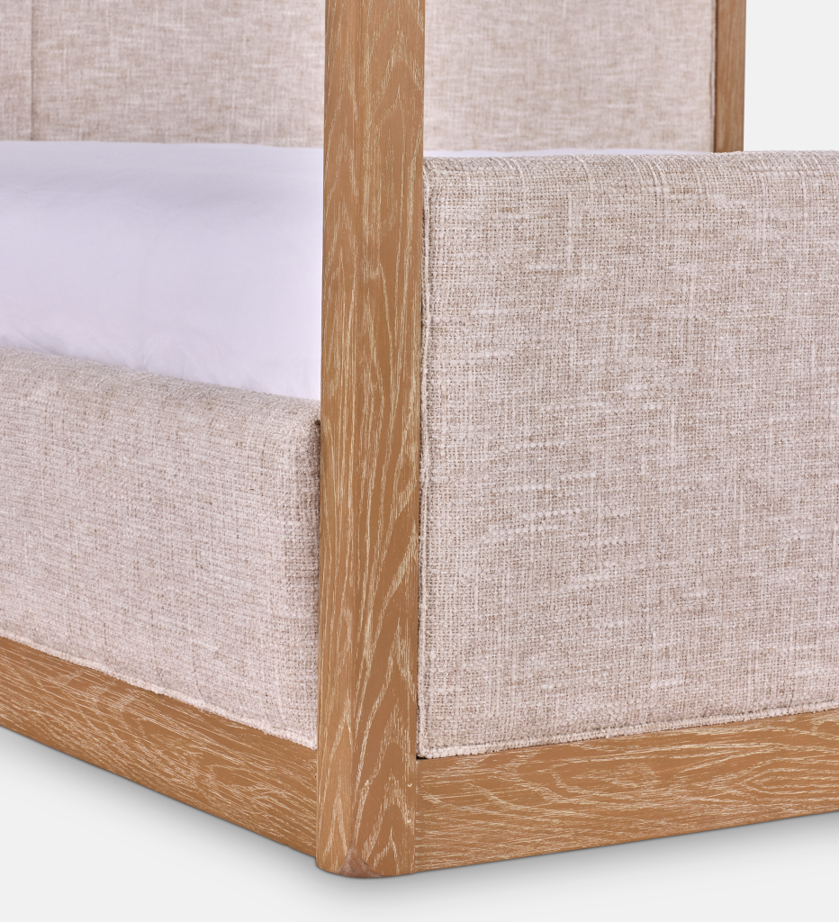 Santa Monica Canopy Bed (102736)