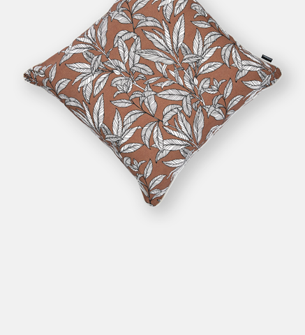 Catalina Floral Outdoor Scatter (87563)